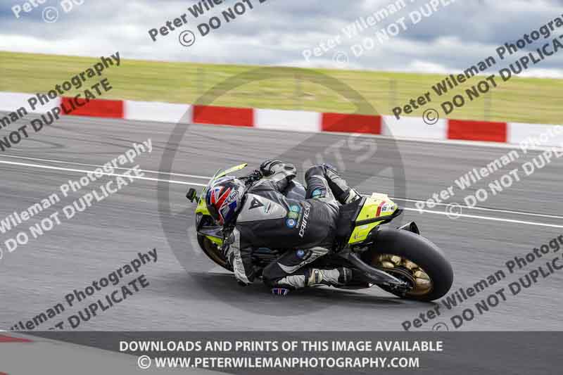 cadwell no limits trackday;cadwell park;cadwell park photographs;cadwell trackday photographs;enduro digital images;event digital images;eventdigitalimages;navarra;no limits trackdays;peter wileman photography;racing digital images;trackday digital images;trackday photos
